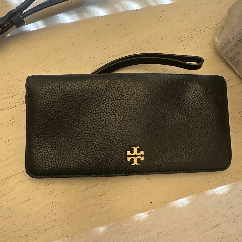 Tory Burch Black Pebbled Leather Clutch